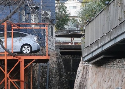 【悲報】兵庫の市役所、ガチでヤバイwww　市民「私道を税金で修理して」→市役所「それはムリ」と拒否