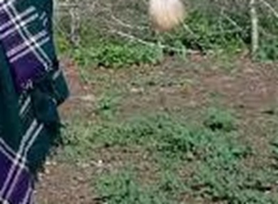 【画像】アンゴラの村長、ついに乳首解禁！！！！