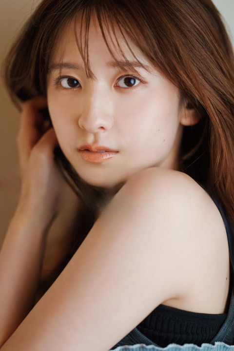 菅原咲月、最新のグラビアがこちらwwwこれは出しすぎだろ・・・
