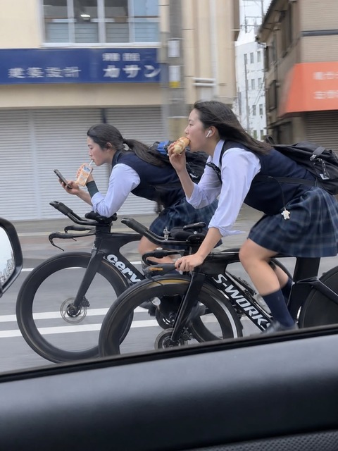 【画像】令和のタイパJK、レベチwww
