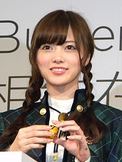 【画像】白石麻衣さん(33)、可愛い！