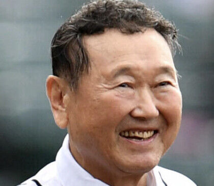 【悲報】板東英二さん、訃報のタイミングがあまりにも悪すぎた模様。。。