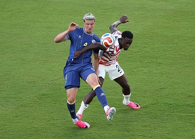 【悲報】アメリカ人、サッカーへの攻撃が止まらないwww