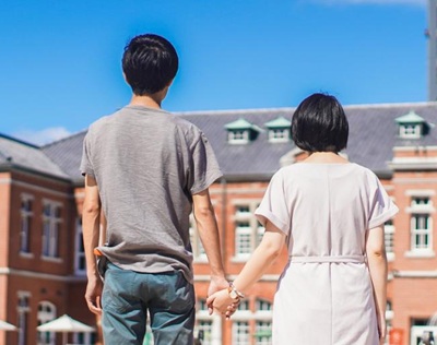 【悲報】九州女さん「九州はとんでもなく可愛い子が仕方なくブサイク男と結婚してます」