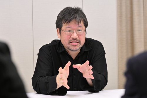 【困惑】文春さん、佐藤二朗さんの発言に「！」を付けてしまう
