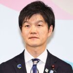 「駅員」こいつらって全産業でもトップクラスのすべからく態度悪いカスしかいないよな…