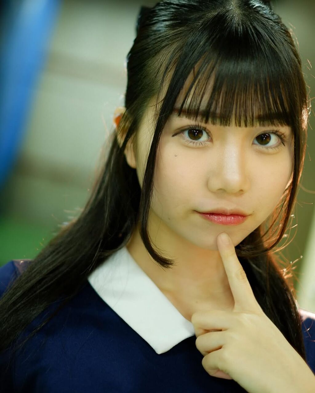 【画像】まんさん「ふーん、こういう子が好きなんだ…? 」