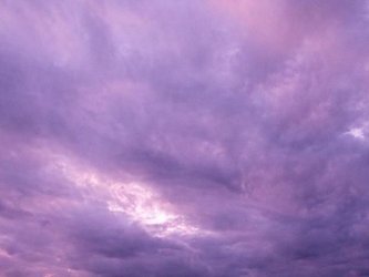 全国各地で謎の「紫雲」が姿を現してしまうwww