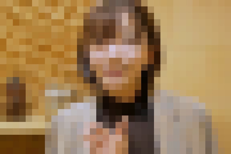 【画像】セクシー女優さん、オタクからの「おはよう」リプにブチギレwww