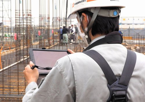 【悲報】ブルーカラー業界に電流走る…Z世代「例え年収500万提示されてもブルーカラーは嫌です」完全に詰みや