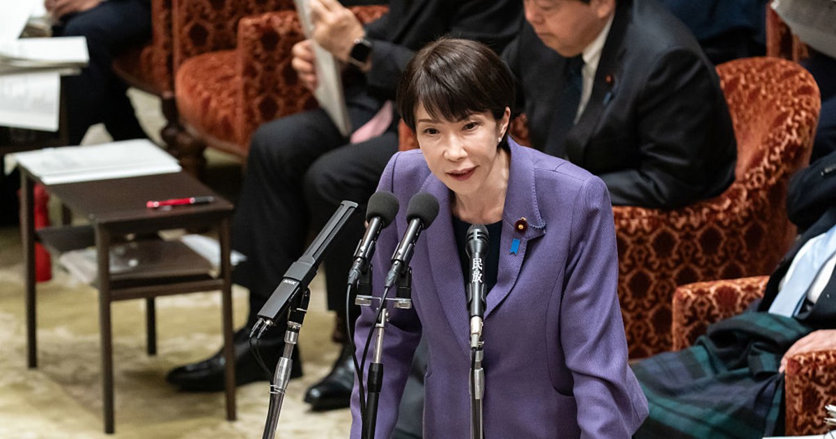高市総理秘書が自民党青年局LINEに投下した「石破ゴキブリ写真」の衝撃…事務所が火消しに走る理由