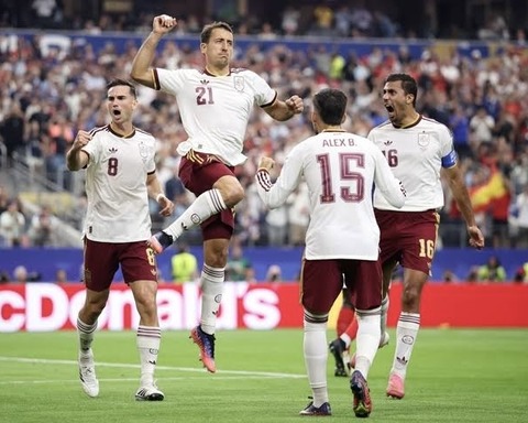 【朝速】これはヤベぇ！スペイン、優勝候補のフランスを撃破！！！！！！！【W杯準決勝】