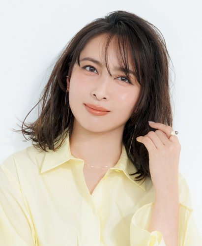 【戦慄】加藤夏希さん、自宅の1階と2階の隙間に害獣が住みついてしまう・・・・・・・・・