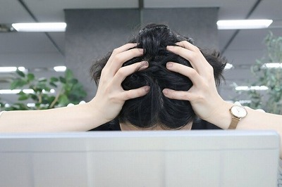 【悲報】女子枠で大学に合格した女さん「助けて！！！授業が難しすぎて付いていけないの！！！！！！」