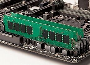 PCのDDR4のメモリ増設したんだが画面映らんし再起動繰り返すんだが