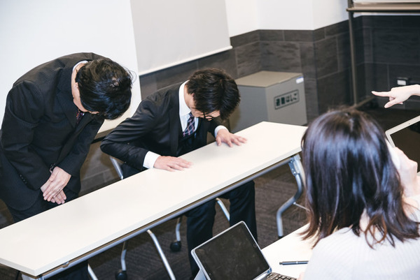 【動画】イオンモール社長、心無い記者に対応した結果・・・