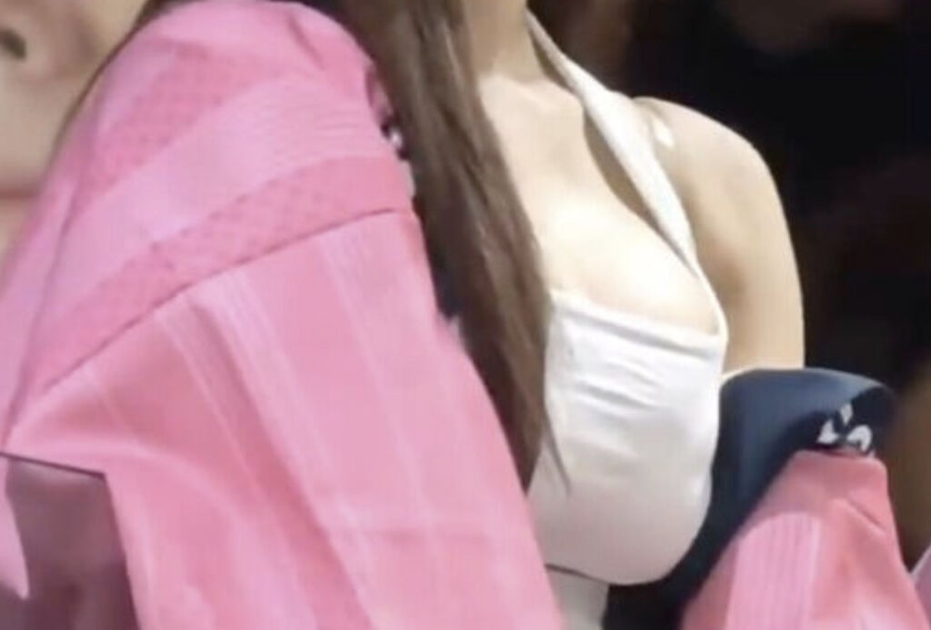 【動画】元人気アイドル、乳輪はみ出し疑惑で炎上www