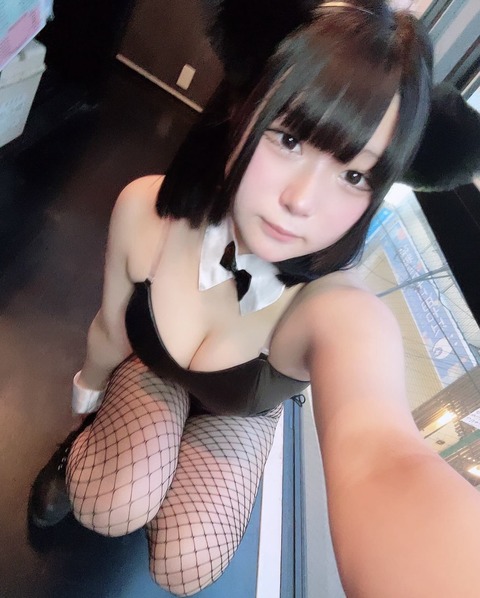 【画像】17歳の地下アイドルさんのお胸www