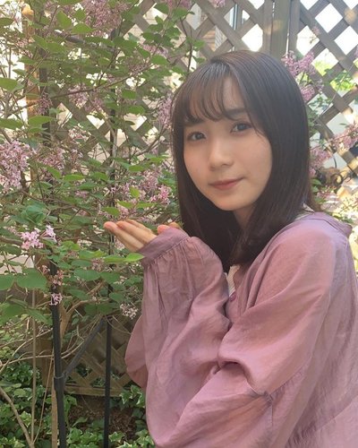 【画像あり】YOASOBIのボーカル・幾田りら(19)ちゃん、かわいいwww