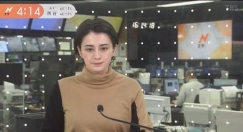 【画像】ホラン千秋（39）「最近、少しお胸が成長してきて♡♡♡♡♡」←どうするｗｗｗ