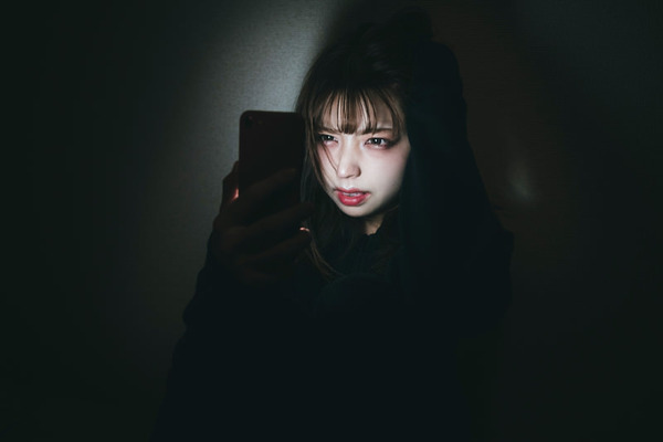 【悲報】夜職嬢、客から来た「きっしょいLINE」を公開するwww