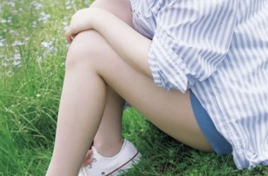 【画像】30年前の女子高校生さん、えっちすぎるwww