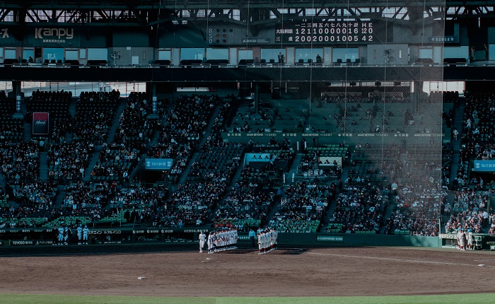 【画像】甲子園にエチエチガール降臨www