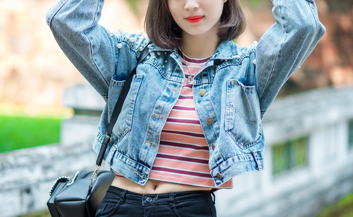 【画像】ベトナムまんさん、エチエチ自撮りをアップしてしまうw