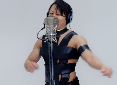 【衝撃】西川貴教の『HOT LIMIT』歌唱に女性歌手「口パクがバレすぎな件。こいつ歌なんか歌えない」批判に西川本人が反応