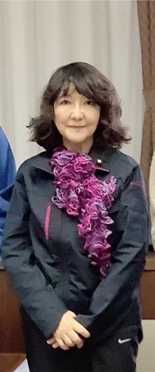 【画像】片山さつき（67）ちゃんの防災服www