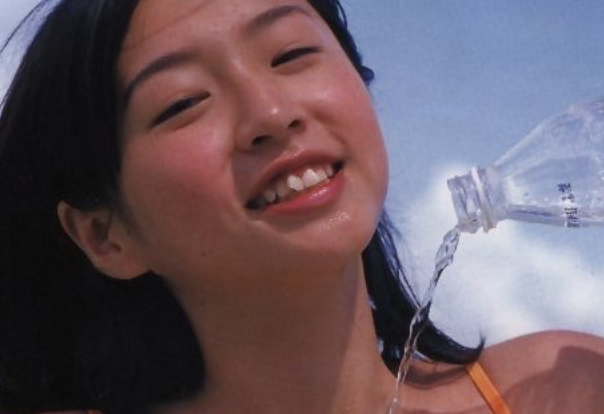 【悲報】酒井若菜とかいう爆乳激カワ小顔女優www