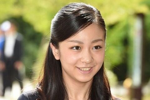 【画像】佳子さま、透けてしまうwww