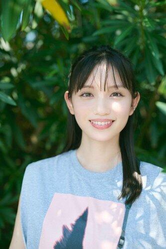 【悲報】テレ東・田中瞳アナ、街ロケ中に私物カメラで話しかける人へ注意喚起