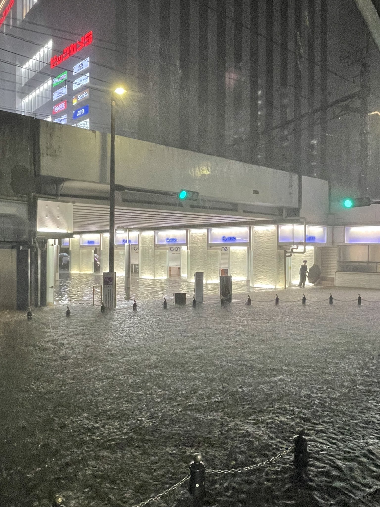 【悲報】千葉駅、完全終了（※画像あり）