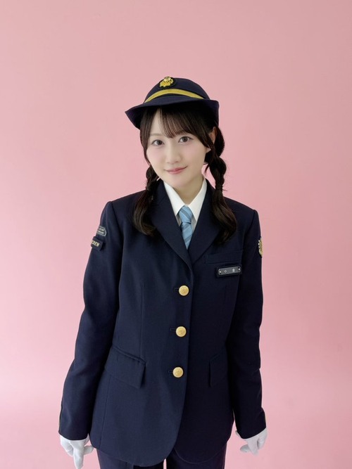 【画像】小倉唯(31)のコスプレ姿がこちらwww