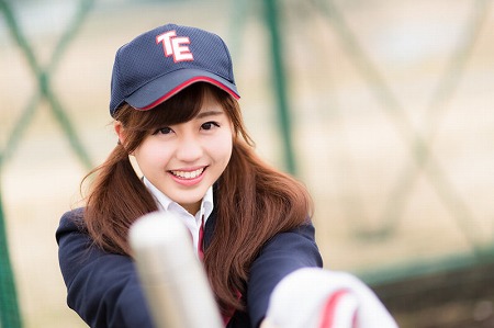 【画像】甲子園の元美人マネージャーさん、変わり果てた姿で発見されるwww
