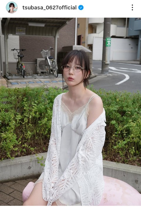 【衝撃】34歳・本田翼　住宅街での大胆な姿にファン騒然  「隠して…」「そんな格好で外出？」「セクシービーム出まくり」