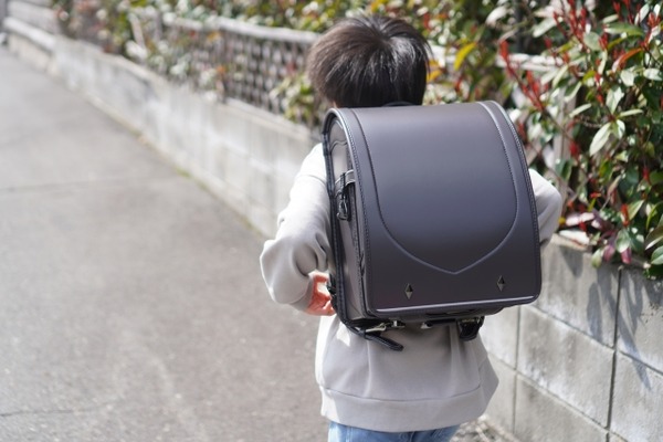 【警告】ADHDグレーと診断された子供たち、高確率で『この習慣』をやっていた→！！！