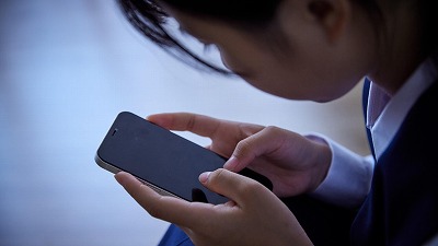 【朗報】ドパガキ、SNS利用禁止へwww
