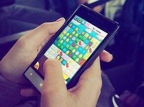 日本の若者、10人に1人が生活よりゲームを優先する依存症