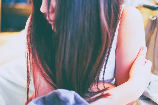 ぼく「服脱ぐね」虱俗嬢「脱がなくていい。自分を大事にしなさい」⇒ｗｗｗ