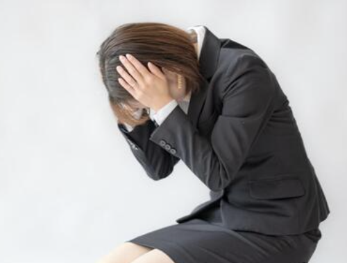 【画像】アルファードが死ぬ瞬間、爽快すぎるwww