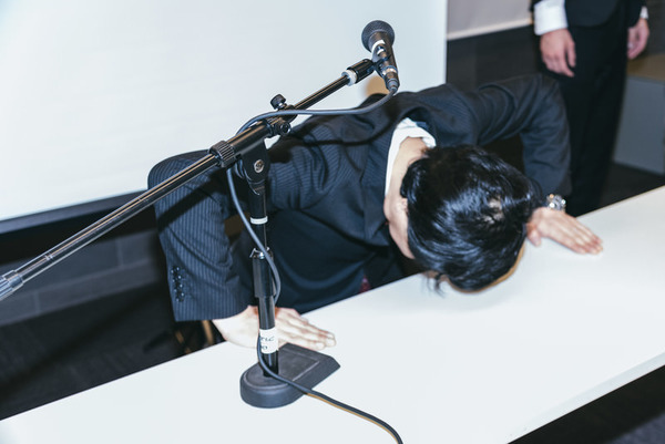 週刊誌「狩野英考くんJKと付き合ってるらしいなあ…笑　あかんなあ…笑　もう芸能活動できないねえ……笑」←今見てもおもしろいｗｗｗ