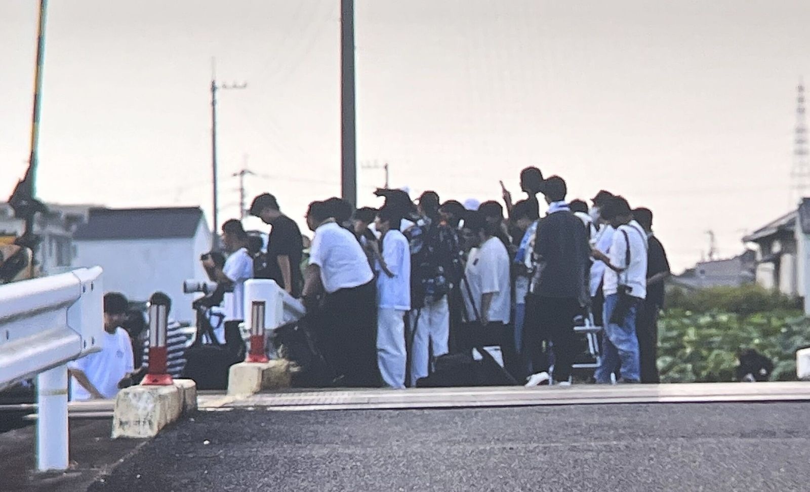 徳島新聞「撮り鉄悪くね？警察にも何件も通報されてるし」