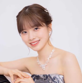 【画像】超清楚系アイドルさん、イメチェンしてエッチな窪みをチラ見せwww