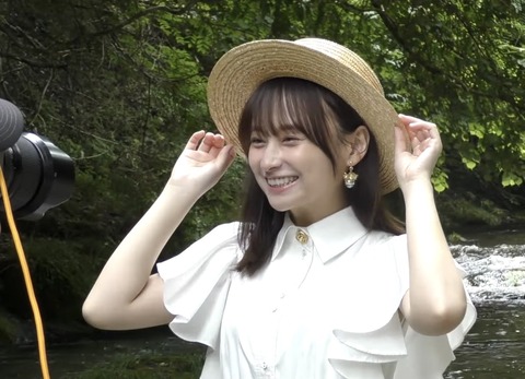 影山優佳、最新の露出量が….これマジかよ(画像あり)