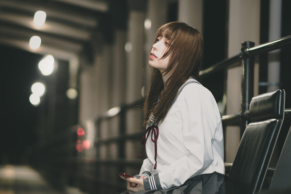 【画像あり】完全に洗脳された女子中学生さんの末路⇒。。。。