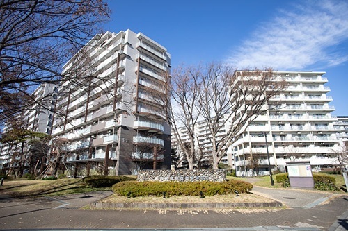 昭和の人「団地を作ったで！ひばりが丘、ひばりヶ丘、ひばりケ丘と名付けよう！」