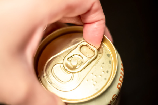 【愕然】缶ビール1本飲んだこと忘れててコンビニまで車運転してきた結果ｗ
