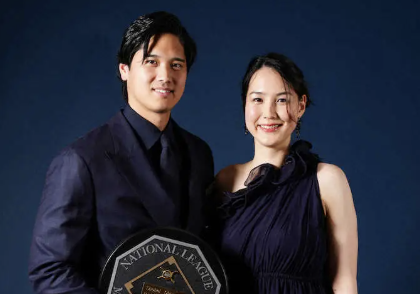 【悲報】大谷真美子さん、ムチムチしすぎてしまう